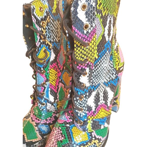 Liliana Women’s 8 Multi Colored Snakeskin Design Ankle Block Heel Boots - Picture 4 of 8